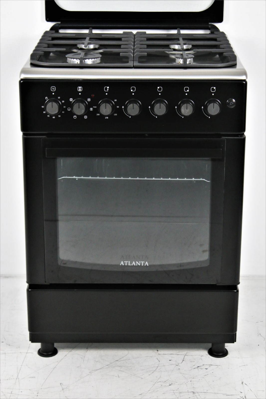 Cuisinière aux gaz , four et Cuisinière
